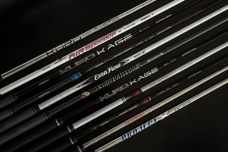 Với những người mới chơi golf thì nên lựa chọn gậy có shaft mềm