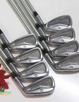 Honma Tour World 717 giúp kiểm soát đáng kể độ chính xác