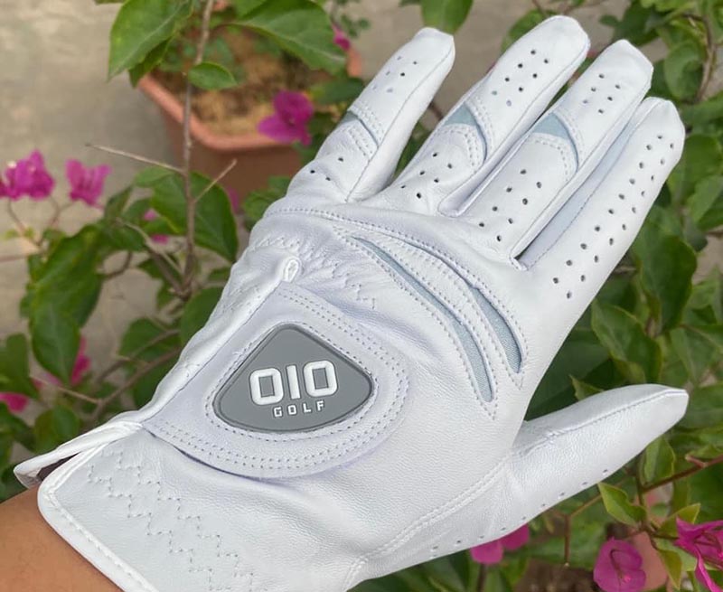 Găng tay golf Oio thời trang và chất lượng