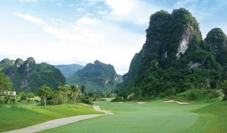 Review chi tiết sân golf Phoenix Phượng Hoàng: Thiết kế, bảng giá dịch vụ