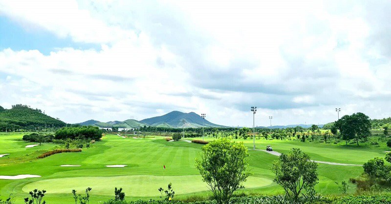 Sân golf Xuân Thành có mức phù hợp với nhiều đối tượng