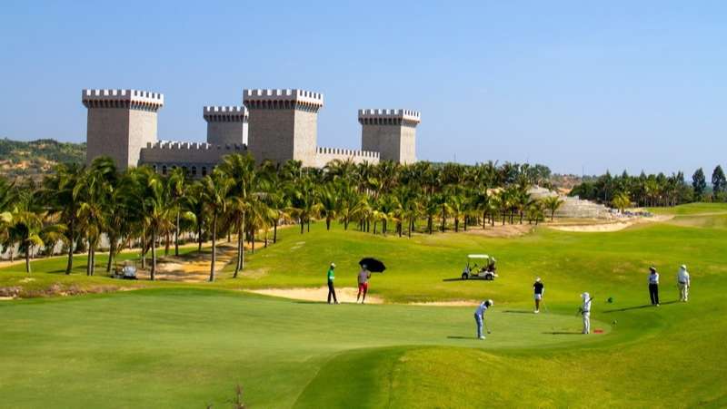 Sân golf Sealink sở hữu lâu đài rượu vang RD đầu tiên của Việt Nam