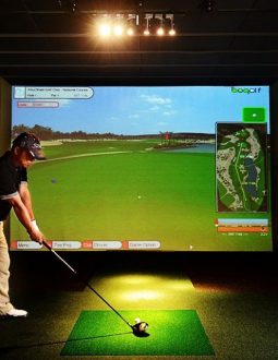 Học chơi golf tại phòng tập 3D là một trong những xu hướng mới hiện nay