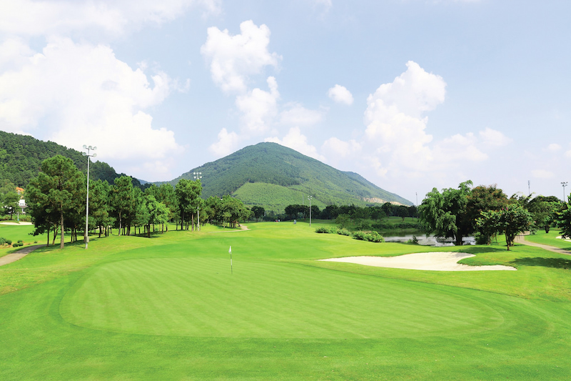 Sân golf Tam Đảo sở hữu ưu điểm về cả thiết kế và dịch vụ