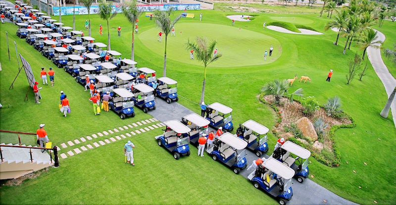 Sân golf được đầu tư về hệ thống dịch vụ, tiện ích, mang đến cho golfer những trải nghiệm thú vị nhất