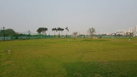 Sân tập golf Cầu Diễn, dự án xây dựng trên đất nông nghiệp giờ ra sao?