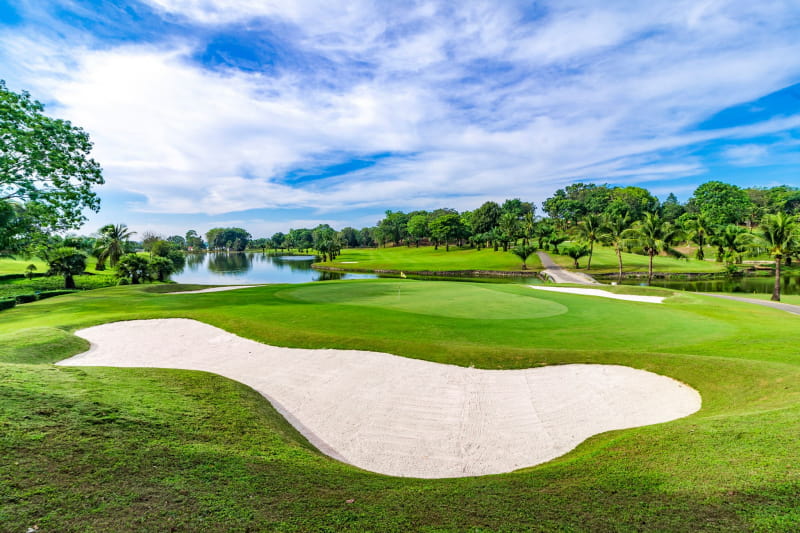 Sân tập golf Đồng Nai thiết kế với phong cách 27 lỗ golf tiêu chuẩn