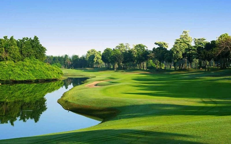 Sân mang đầy đủ các tiêu chuẩn của sân golf Chính phủ