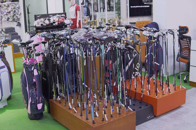 Golfer Hà Đông có thể sử dụng nhận gậy golf tại nhà của TGGC