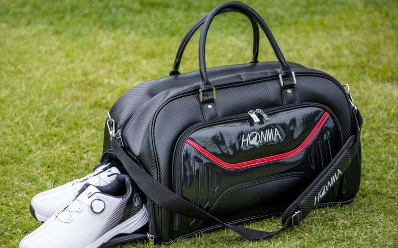 Túi đựng giày golf là một trong những phụ kiện không thể thiếu của các golfer
