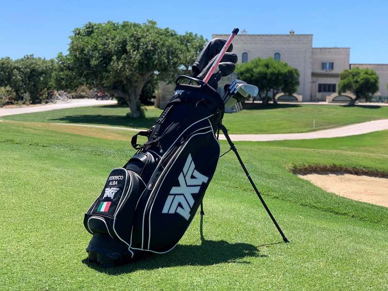 Túi golf PXG có thiết kế khá nổi bật