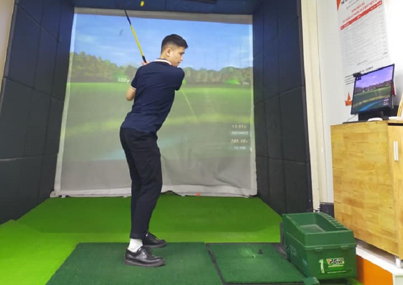 Nhiều golfer lựa chọn lắp đặt phòng golf 3D tại nhà nhằm phù hợp với thời gian tập luyện