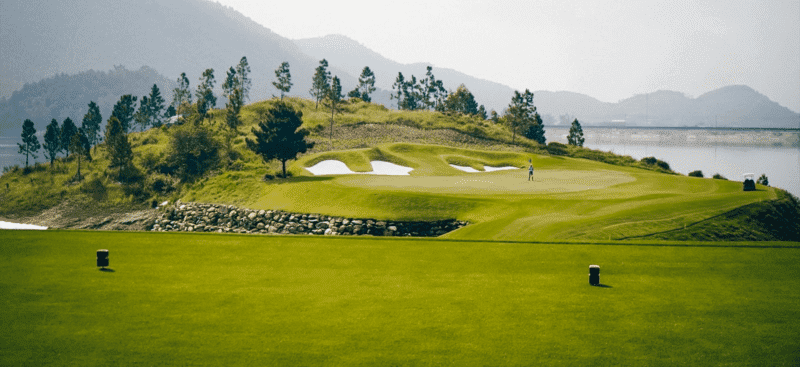 Sân golf Thanh Lanh được thiết kế với nhiều "thử thách" dành cho golfer