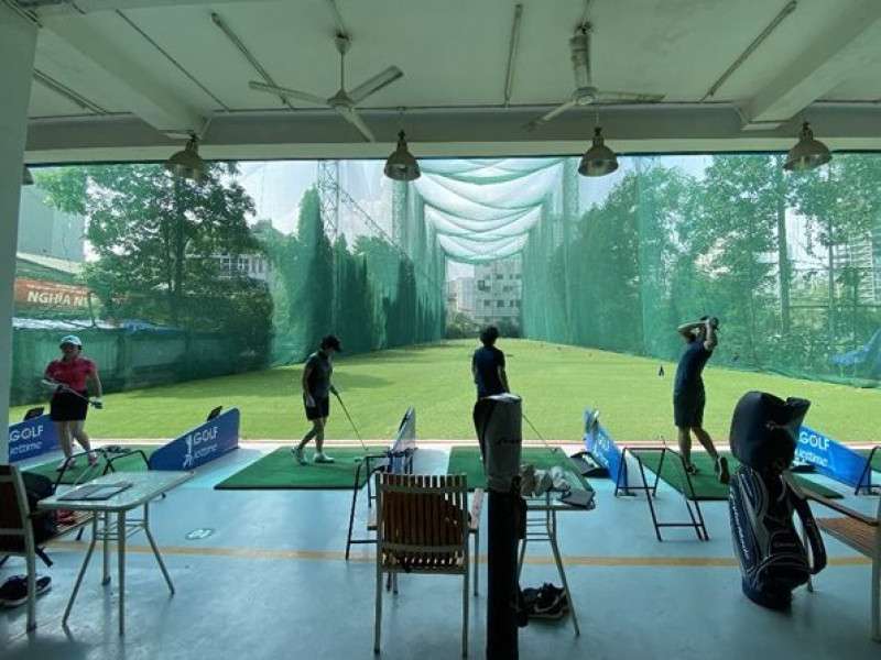 Sân tập golf Cầu Giấy Viettime là địa chỉ luyện tập quen thuộc với các golfer Hà Nội