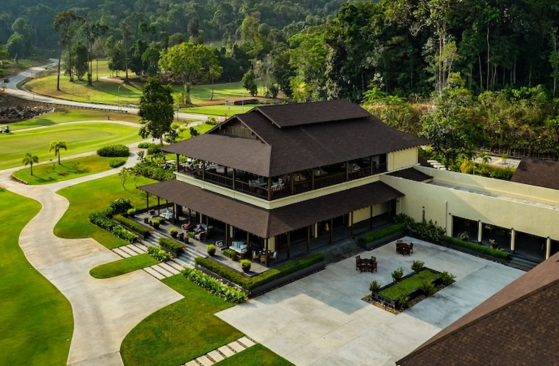 Sân chơi golf ELS Club Teluk Datai có thiết kế 18 hố đạt chuẩn quốc tế