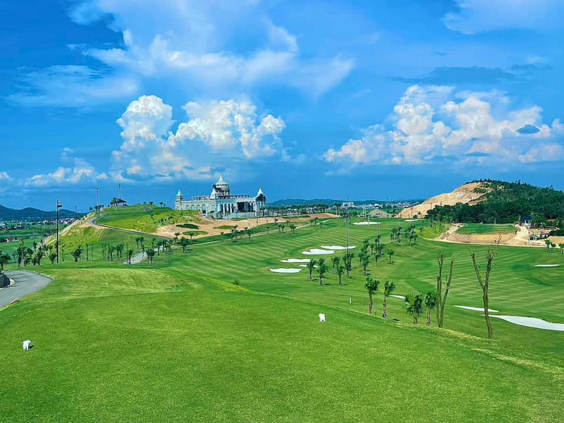 Sân golf Việt Yên có thiết kế độc đáo, ấn tượng