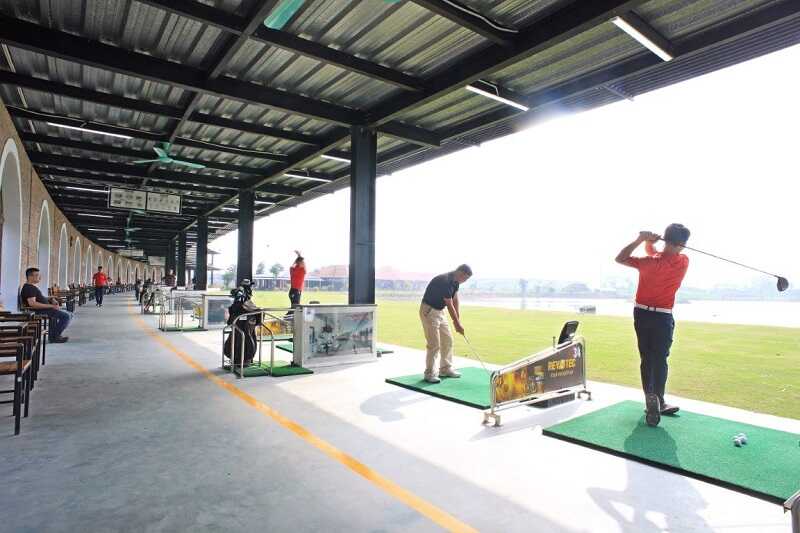 Có nhiều yếu tố ảnh hưởng đến chi phí học đánh golf ở Hà Đông mà golfer nên cân nhắc