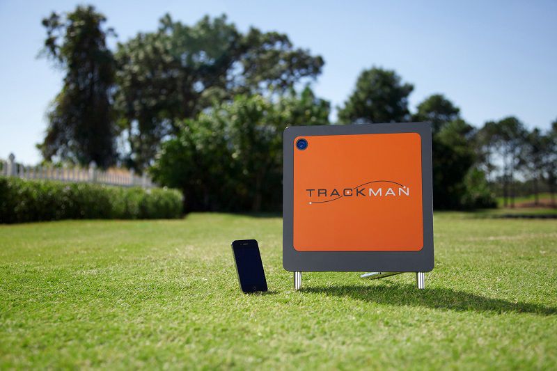 Cảm biến golf 3D TrackMan 3e giúp golfer cải thiện hiệu suất đánh bóng