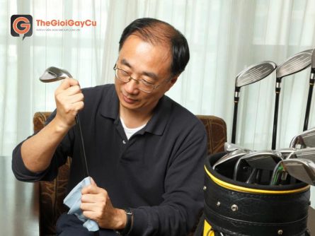 Chăm sóc và làm sạch gậy golf sau mỗi lần sử dụng để giữ cây gậy ở trạng thái tốt nhất