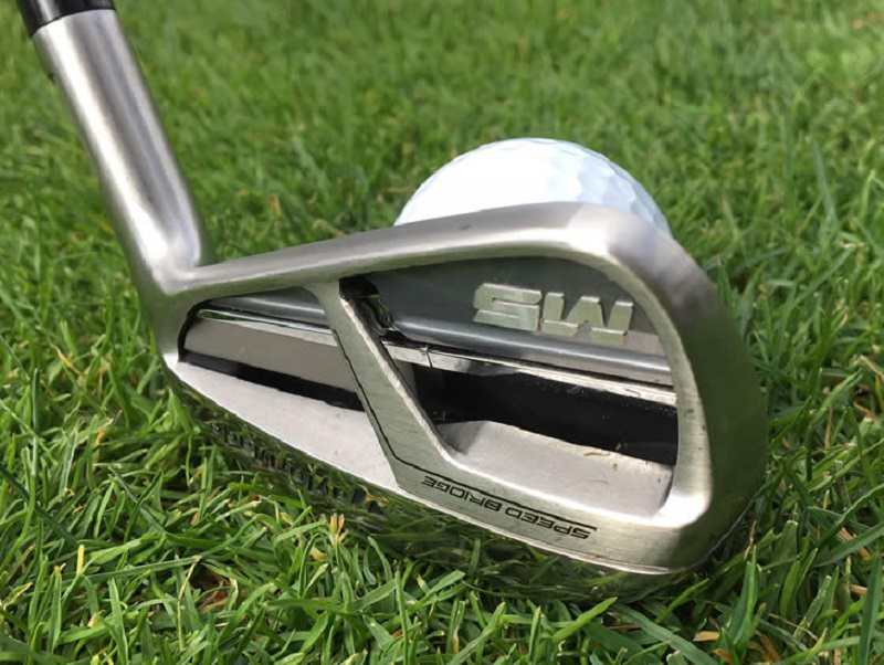 Thiết kế nhỏ gọn của Irons TaylorMade M5 giúp golfer chuyên nghiệp kiểm soát tốt hơn