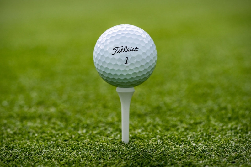 Bóng golf Titleist được tích hợp nhiều công nghệ tân tiến